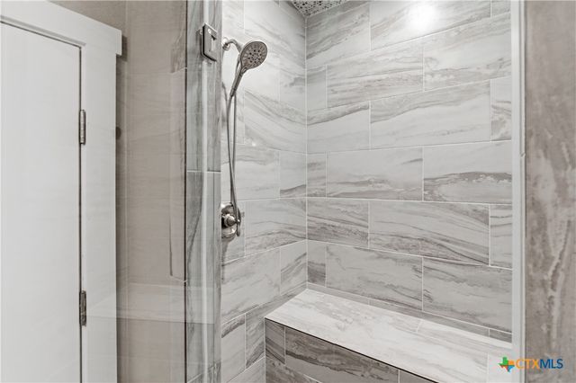 2948 Goodwin Lane, New Braunfels, TX 78130