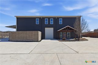 2948 Goodwin Lane, New Braunfels, TX 78130