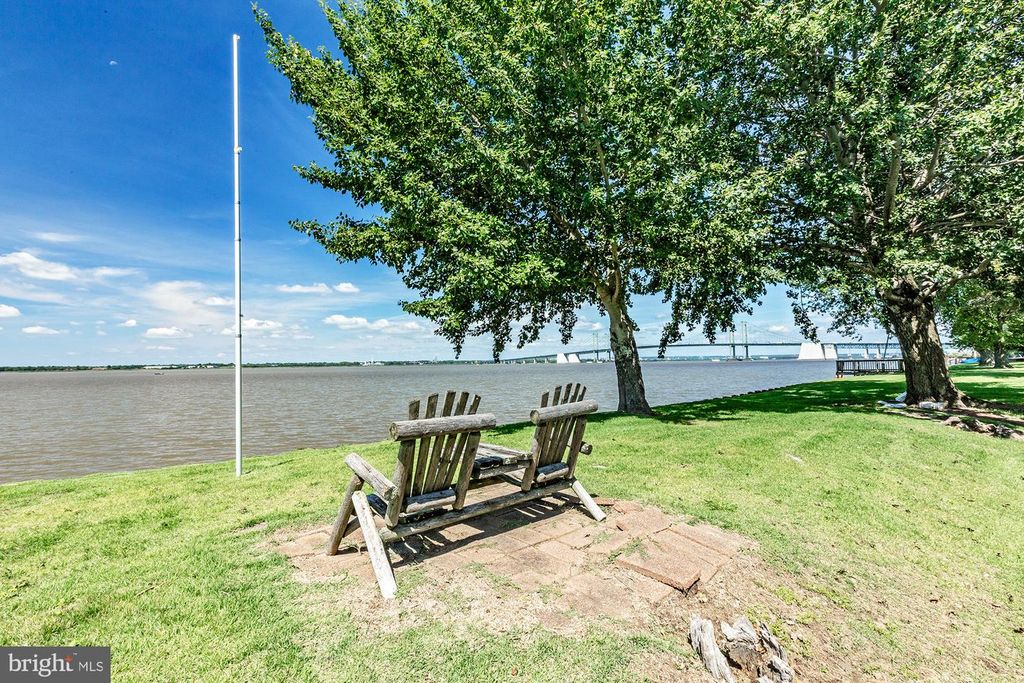 261 N RIVER DR, PENNSVILLE, NJ 08070 — photo 5