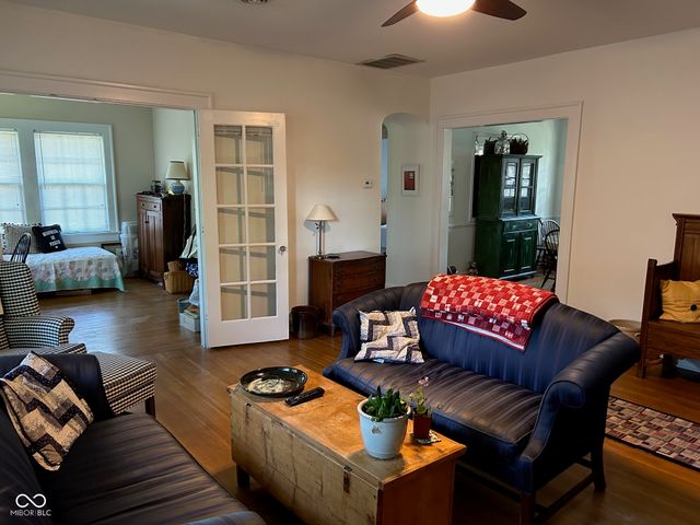5245 Central Avenue 4, Indianapolis, IN 46220