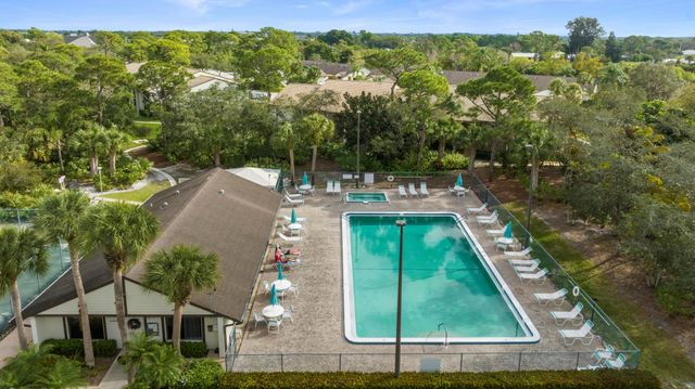 2733 SW Matheson Avenue 115-D2, Palm City, FL 34990