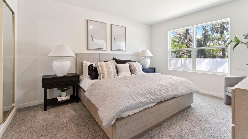 Image 9 of property listing at 2874 ELIO HAMMOCK DRIVE, St Cloud, FL 34773