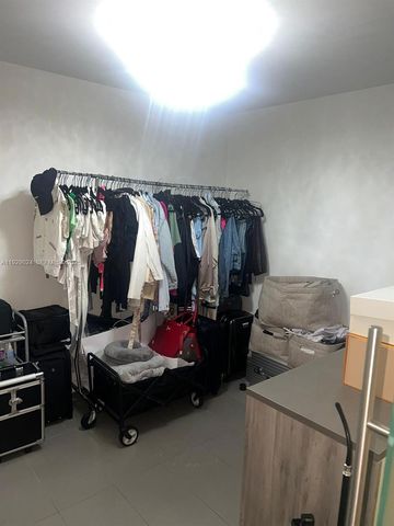 1600 NE 1st Ave 3012, Miami, FL 33132