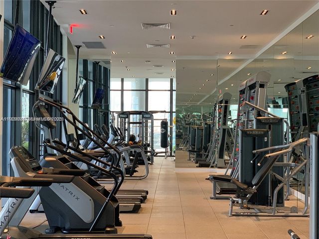 1600 NE 1st Ave 3012, Miami, FL 33132