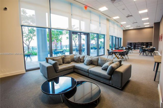 1600 NE 1st Ave 3012, Miami, FL 33132