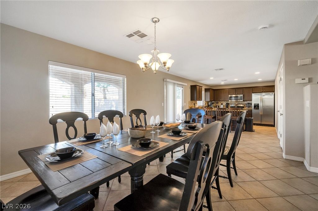 684 Gritty Garnet Avenue, Las Vegas, NV 89183 — photo 4