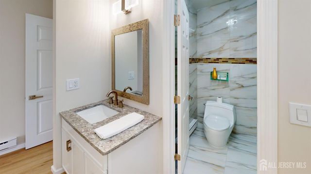 9-c Aspen Plaza, Monroe, NJ 08831