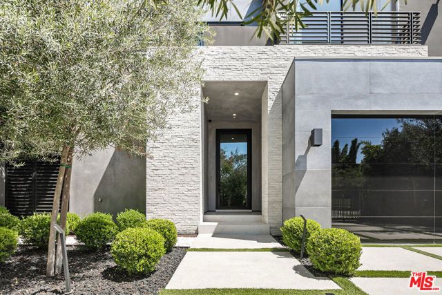 356 N La Jolla Avenue, Los Angeles, CA 90048