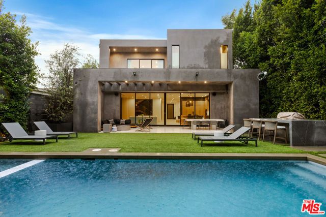 356 N La Jolla Avenue, Los Angeles, CA 90048