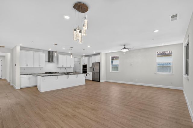 9673 Sedgefield Cir, Elk Grove, CA 95624
