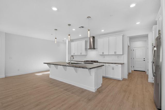 9673 Sedgefield Cir, Elk Grove, CA 95624