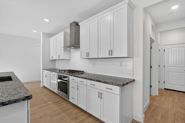 9673 Sedgefield Cir, Elk Grove, CA 95624