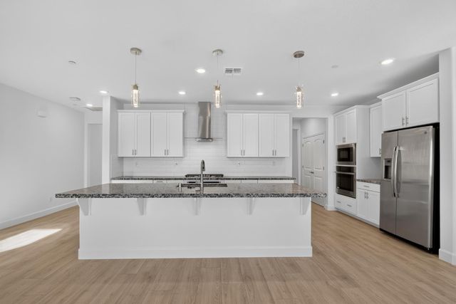9673 Sedgefield Cir, Elk Grove, CA 95624