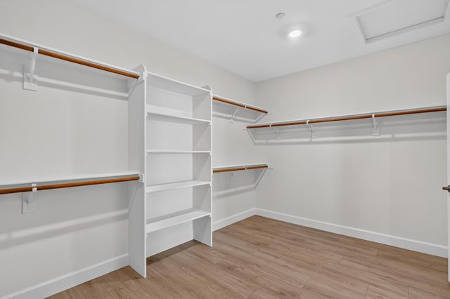 9673 Sedgefield Cir, Elk Grove, CA 95624
