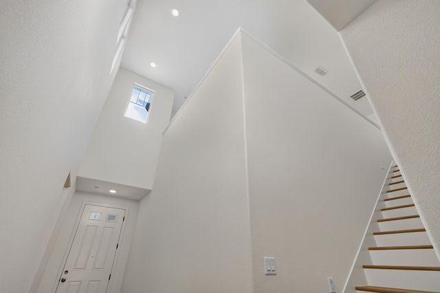9673 Sedgefield Cir, Elk Grove, CA 95624