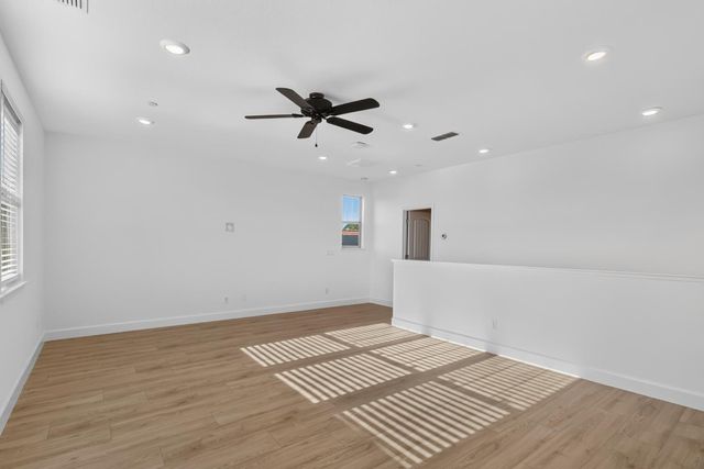 9673 Sedgefield Cir, Elk Grove, CA 95624