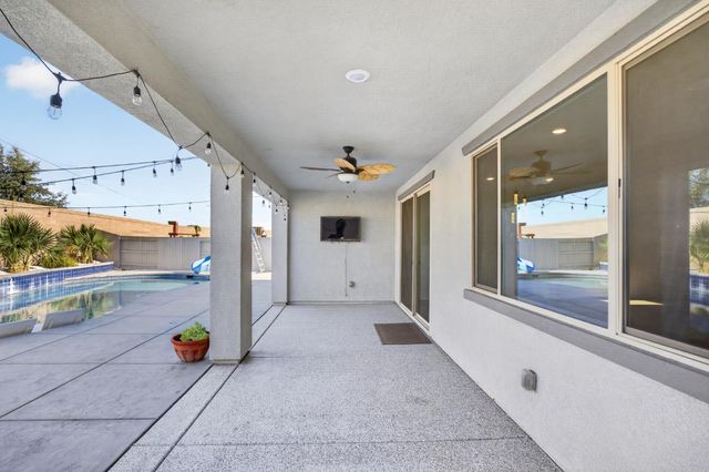 9673 Sedgefield Cir, Elk Grove, CA 95624