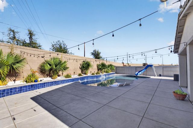 9673 Sedgefield Cir, Elk Grove, CA 95624