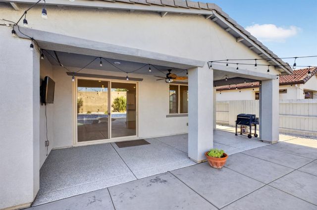 9673 Sedgefield Cir, Elk Grove, CA 95624