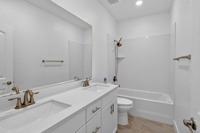 9673 Sedgefield Cir, Elk Grove, CA 95624