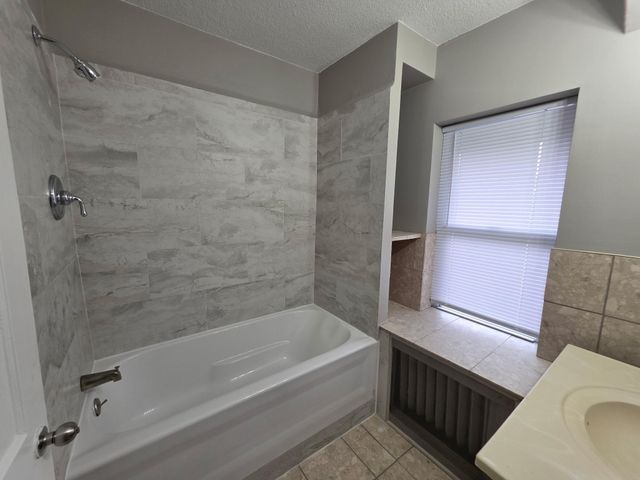 3406 S Stevens Avenue, Minneapolis, MN 55408
