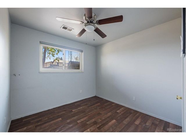 1048 Granby St, Aurora, CO 80011