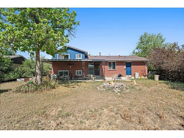 1048 Granby St, Aurora, CO 80011
