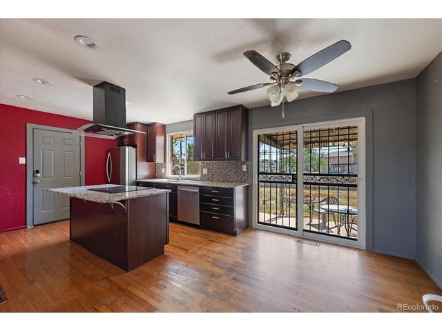 1048 Granby St, Aurora, CO 80011