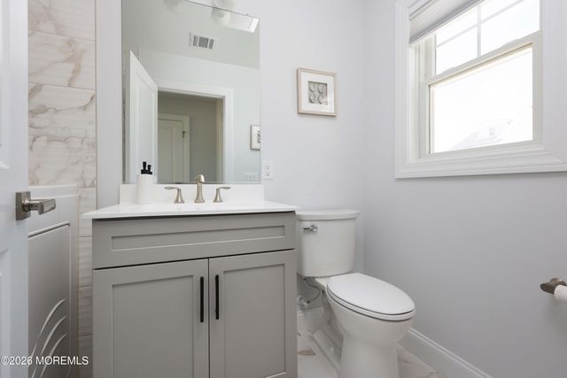 12 Osborn Dune Road 167, Mantoloking, NJ 08738