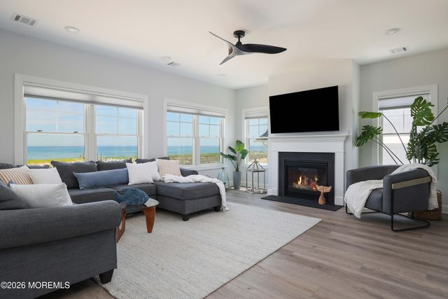 12 Osborn Dune Road 167, Mantoloking, NJ 08738