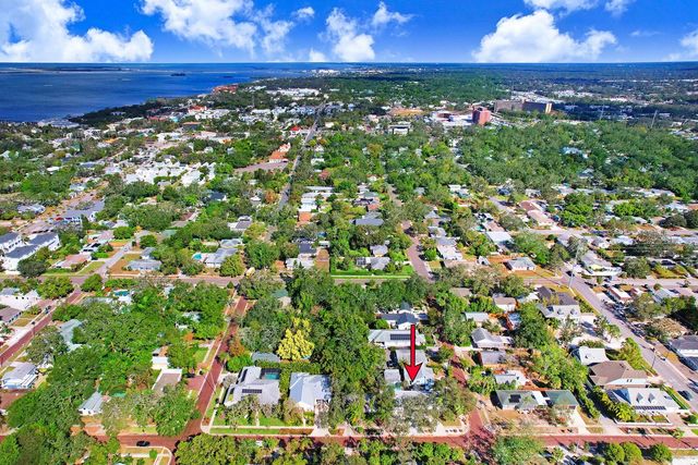 530 LOCKLIE STREET, Dunedin, FL 34698