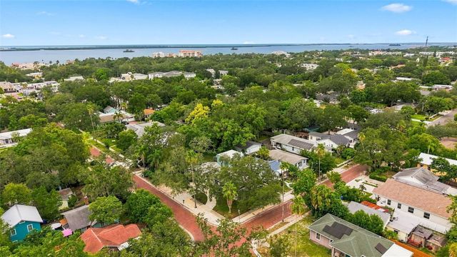 530 LOCKLIE STREET, Dunedin, FL 34698