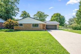 4095 Raymond Drive, Enon Vlg, OH 45323