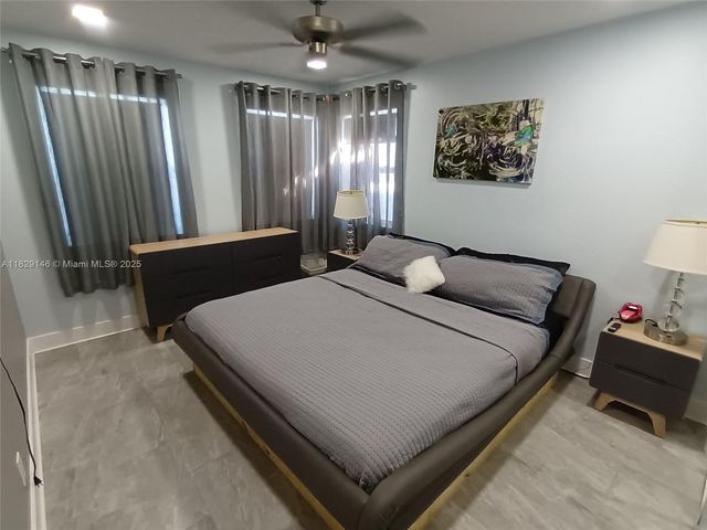 2242 Polk St, Hollywood, FL 33020