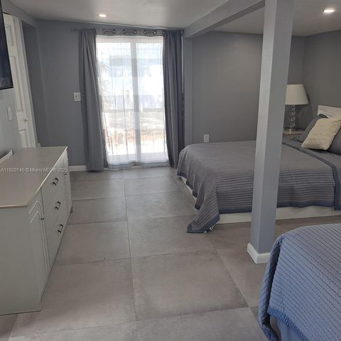 2242 Polk St, Hollywood, FL 33020