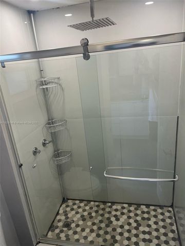 2242 Polk St, Hollywood, FL 33020