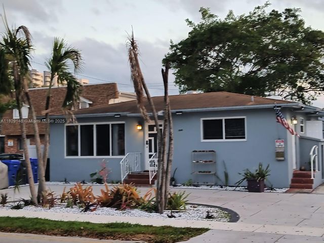 2242 Polk St, Hollywood, FL 33020