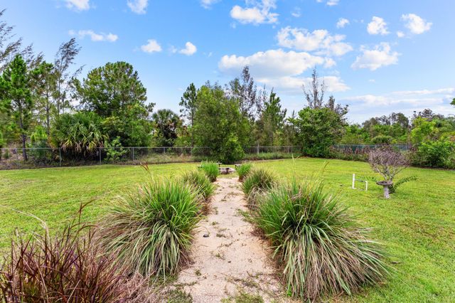16931 93rd Road N, Loxahatchee, FL 33470