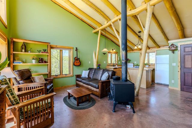 5664 N Dutch Hollow Road, Potosi, WI 53820