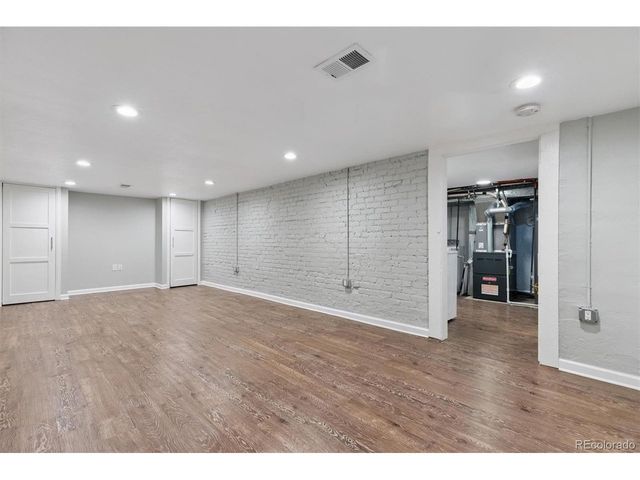 2717 E 11th Ave, Denver, CO 80206