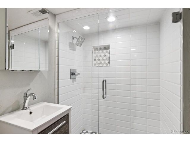 2717 E 11th Ave, Denver, CO 80206