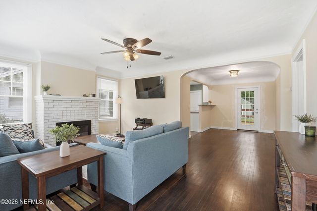 4015 COLLEGE Street, Jacksonville, FL 32205