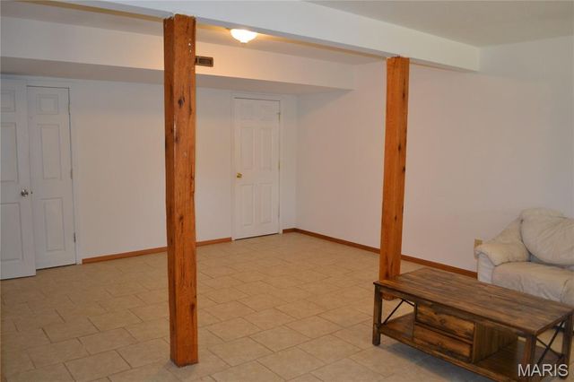 140 Sawmill Rd., St Robert, MO 65584