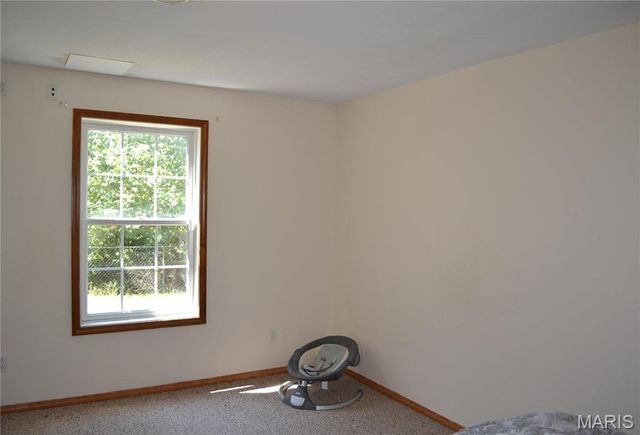 140 Sawmill Rd., St Robert, MO 65584