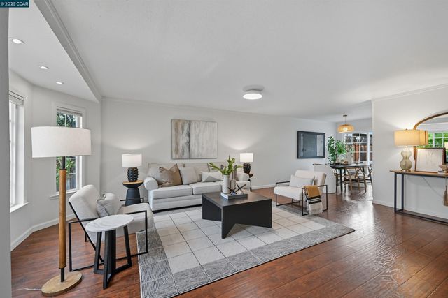 1286 Redwood Dr, Concord, CA 94520