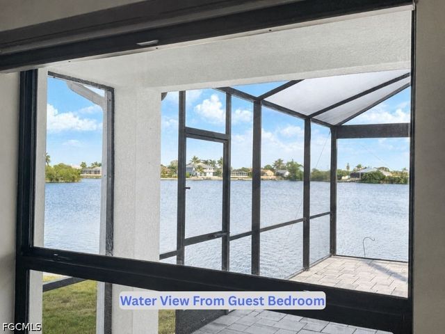 230 NE 18th ST, Cape Coral, FL 33909
