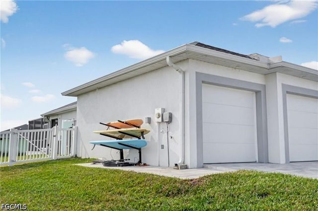 230 NE 18th ST, Cape Coral, FL 33909