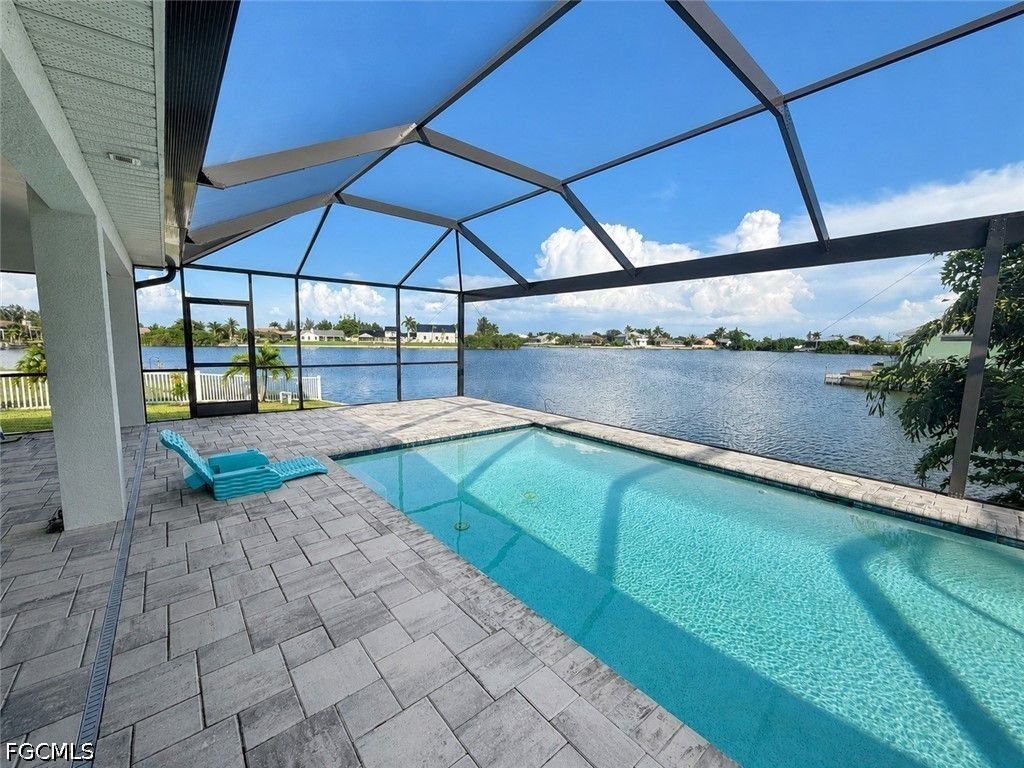 230 NE 18th ST, Cape Coral, FL 33909