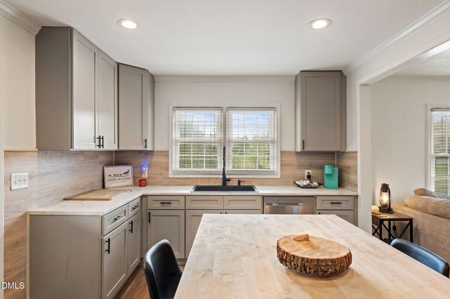 6288 Nc Highway 87 N, Gibsonville, NC 27249