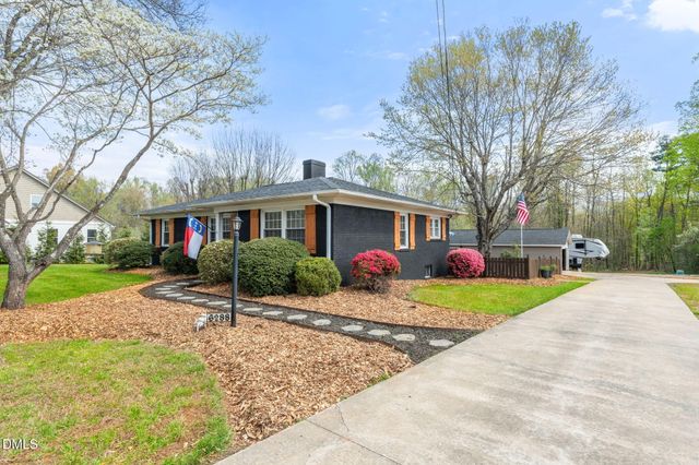 6288 Nc Highway 87 N, Gibsonville, NC 27249